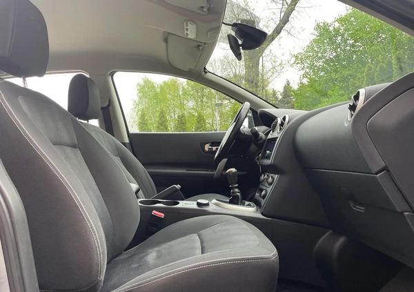 Nissan Qashqai cena 41800 przebieg: 182000, rok produkcji 2011 z Kielce małe 407